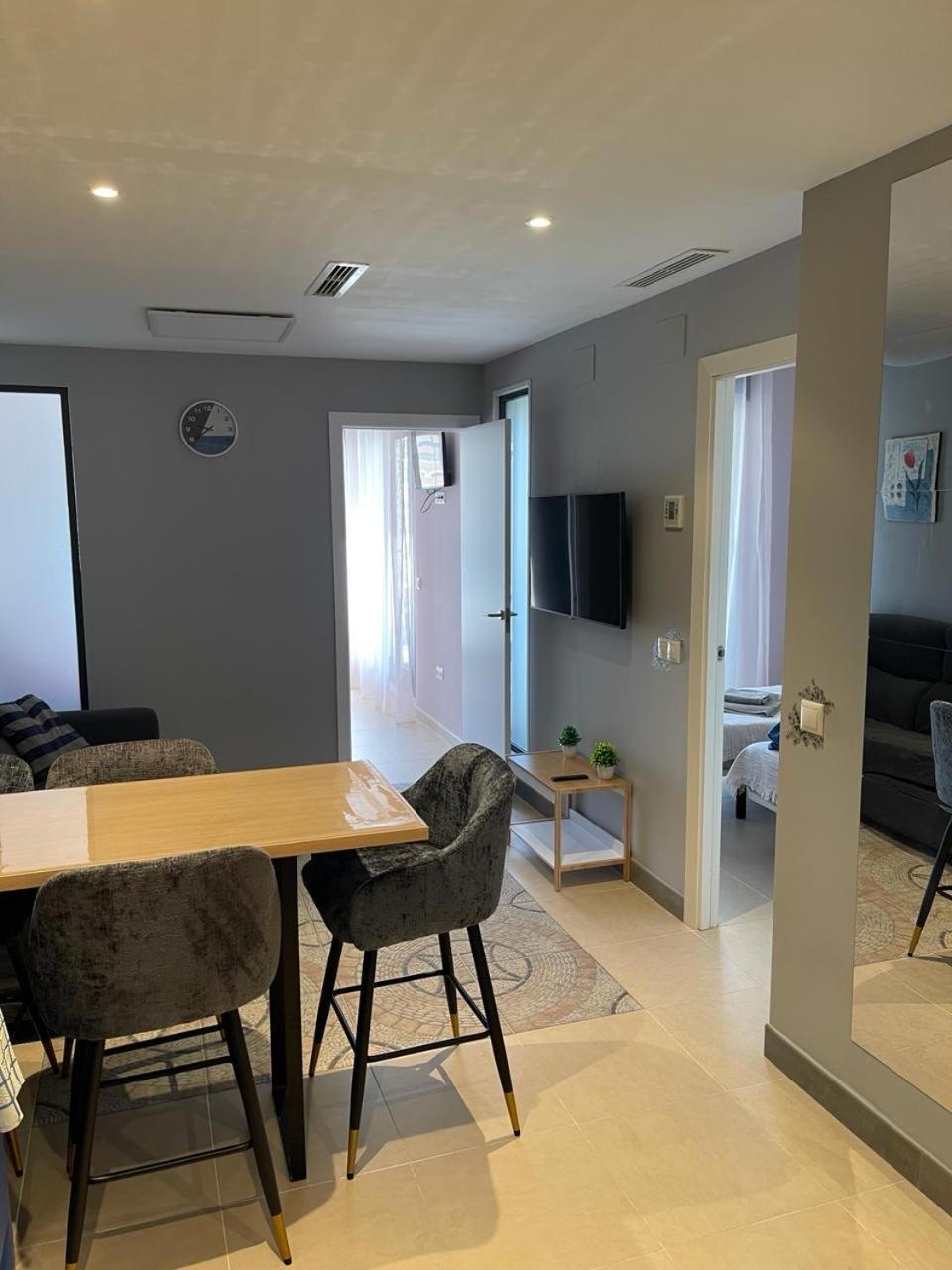 Cala Cosy Apartment เบนิดอร์ม ภายนอก รูปภาพ